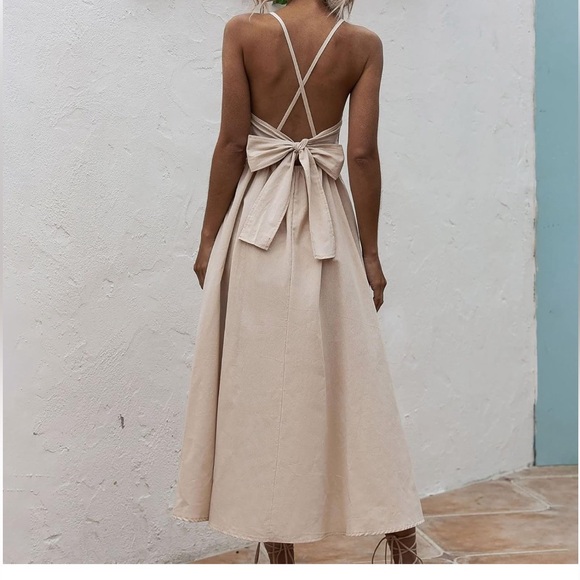 Champagne Plunging V-Neck Wrap Sundress - Picture 3 of 4